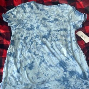 Old Navy tee